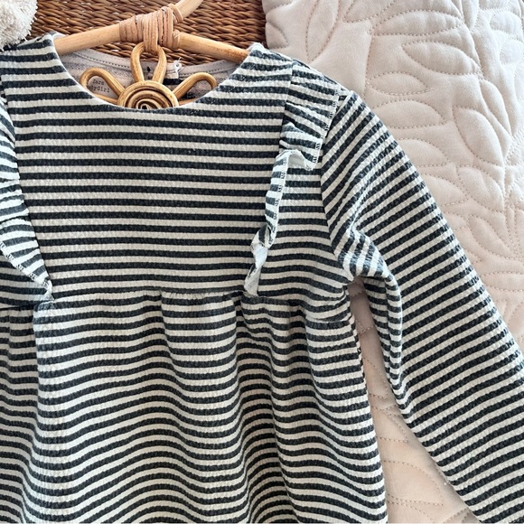 ZARA Baby Girl Dress Stripe Black and White 18-24M - Picture 5 of 7